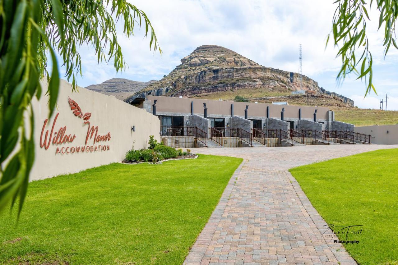 كلارينس Willow Manor المظهر الخارجي الصورة