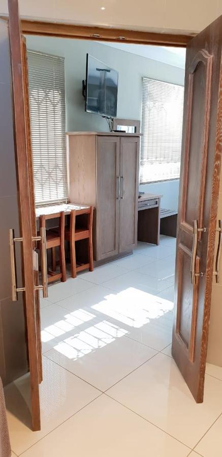 كلارينس Willow Manor المظهر الخارجي الصورة